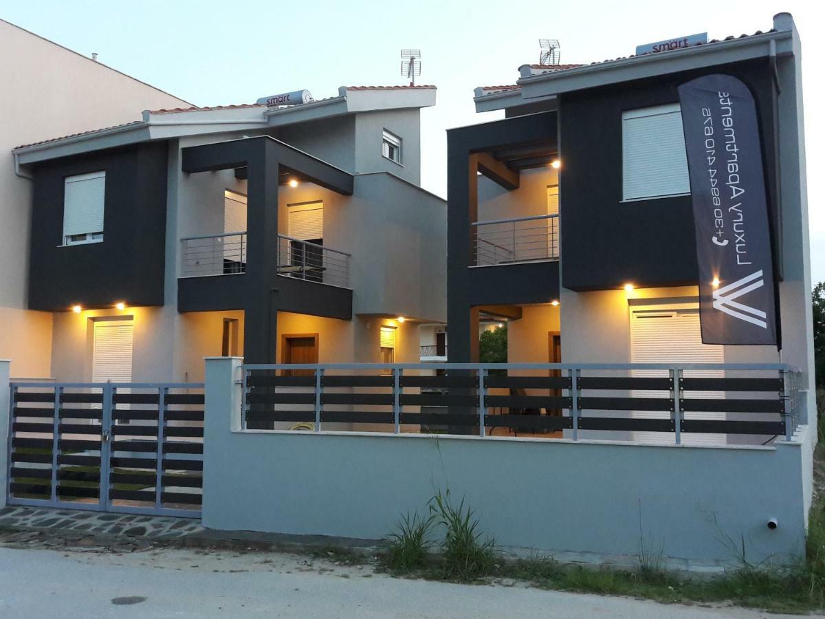 V Luxury Apartments Siviri Extérieur photo